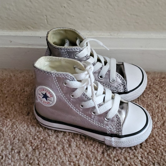 Shoes - Picture 2 of 2